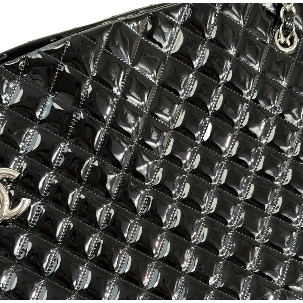 Chanel Black Quilted Patent Leather XL Just Mademoiselle Pristine - Picture 11 of 16
